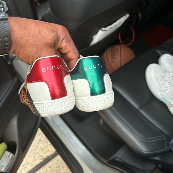 Gucci shoes - Picture 2 of 3